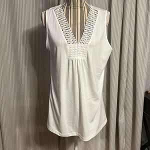 Xieerduo White Sleeveless Top